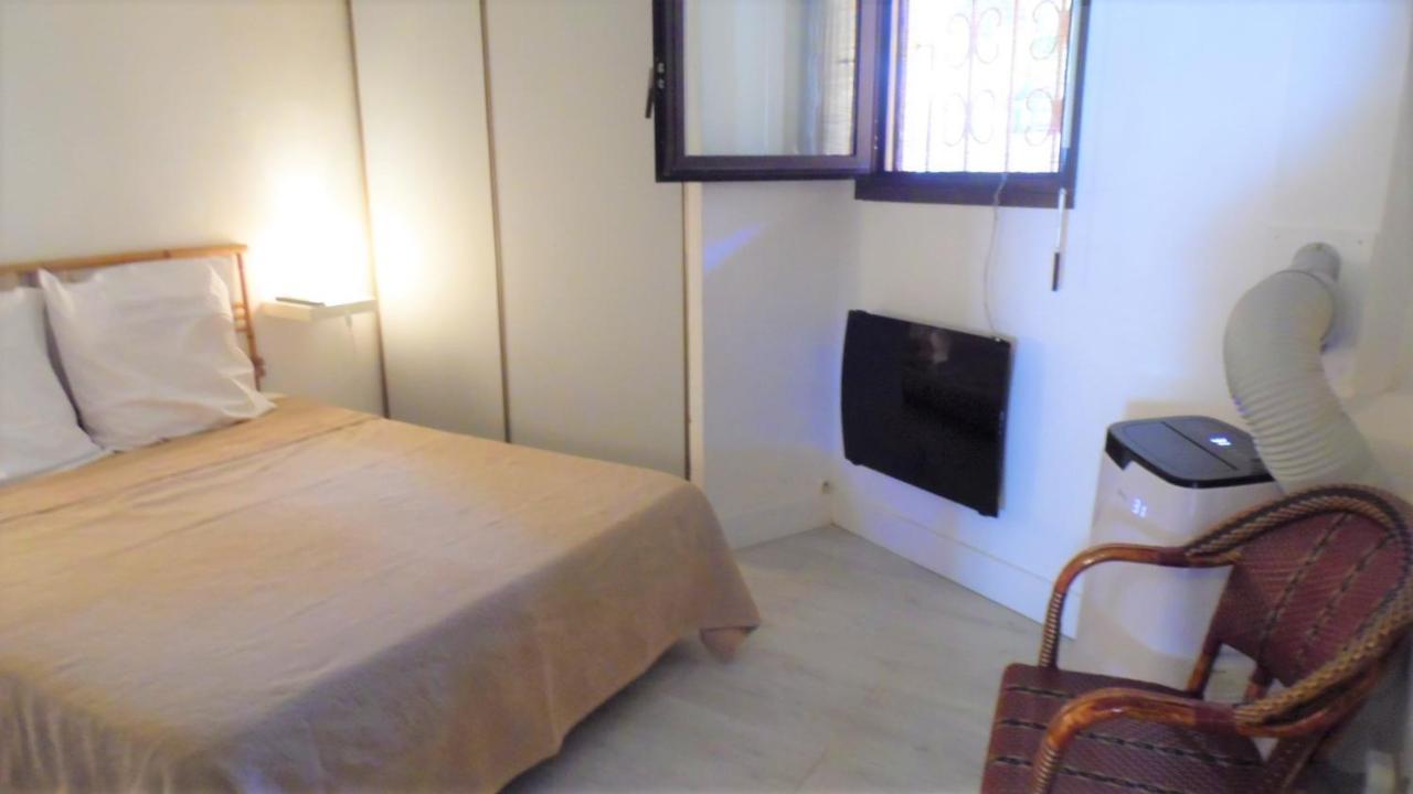CANNES plage 2mn/45m2/vue mer/inernet/clim/parking privé Extérieur photo
